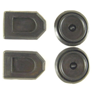 Rubber pads for boot lid hinges