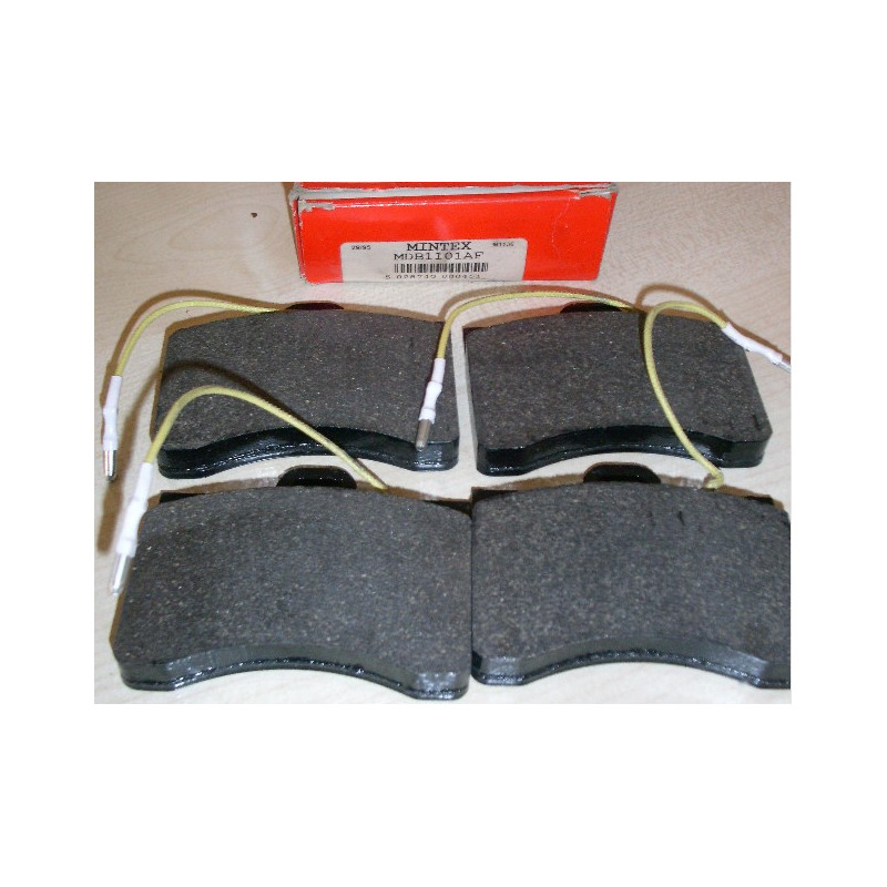Front brake pads Mintex MDB1101