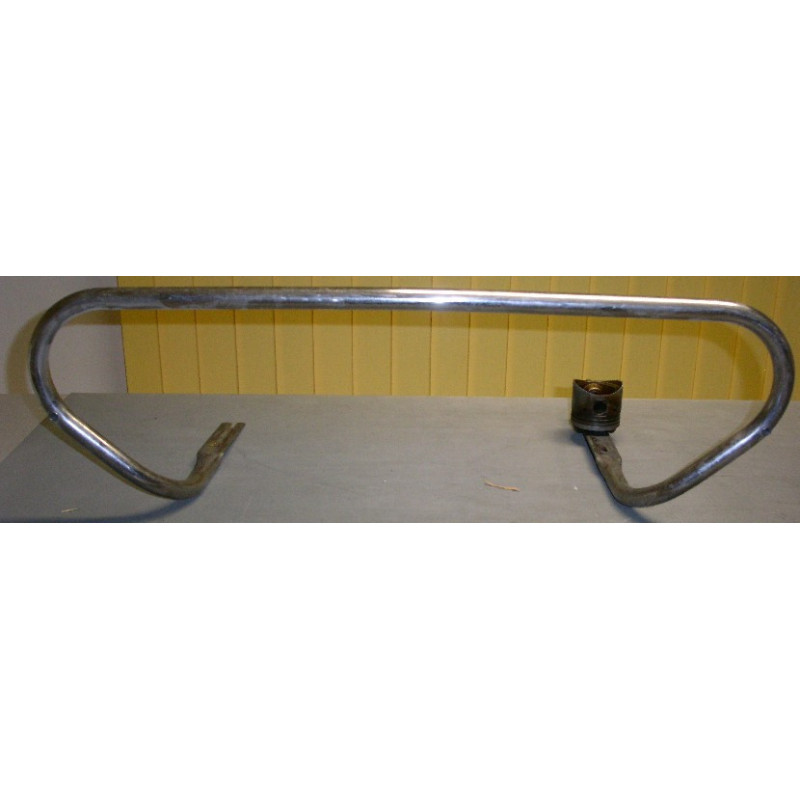 Arco paragolpes del. Ami 6 usado