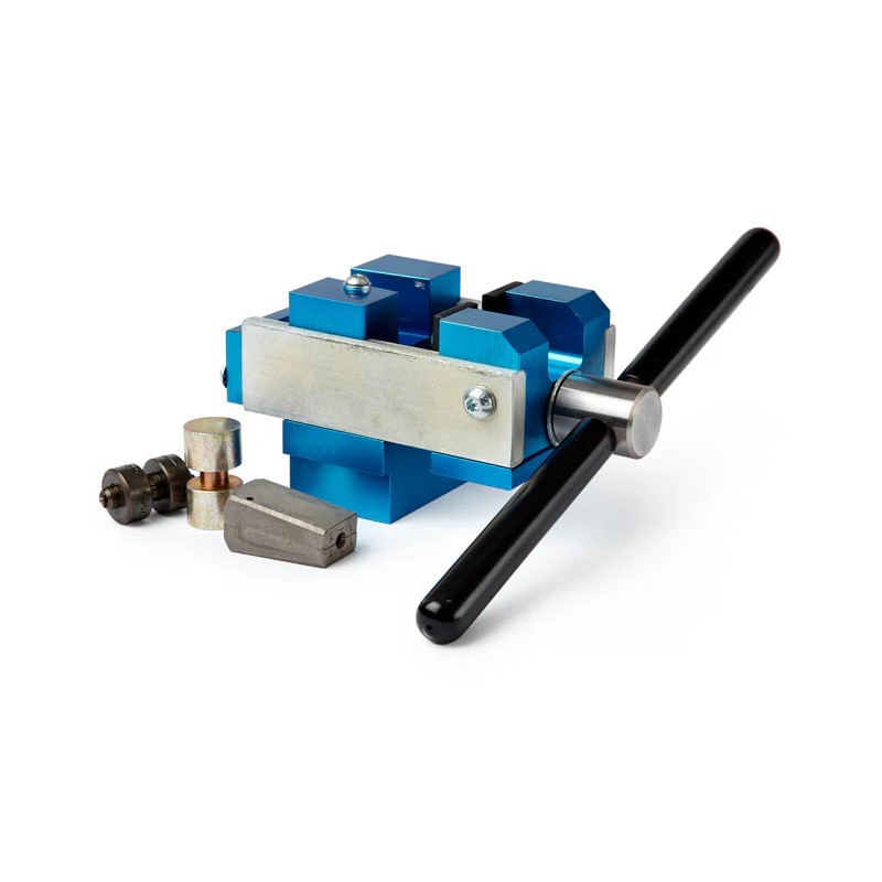 Brake pipe flaring tool for 3,5 and 4,5 mm brake and hydraulic pipes