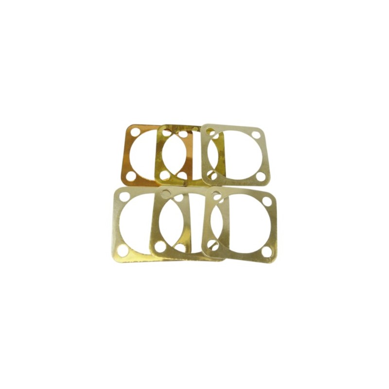Kit of shims for steering