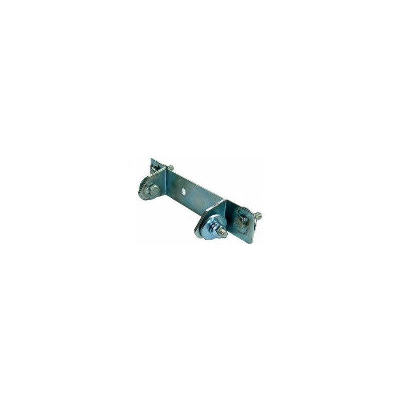Support for exhaust pipe on body